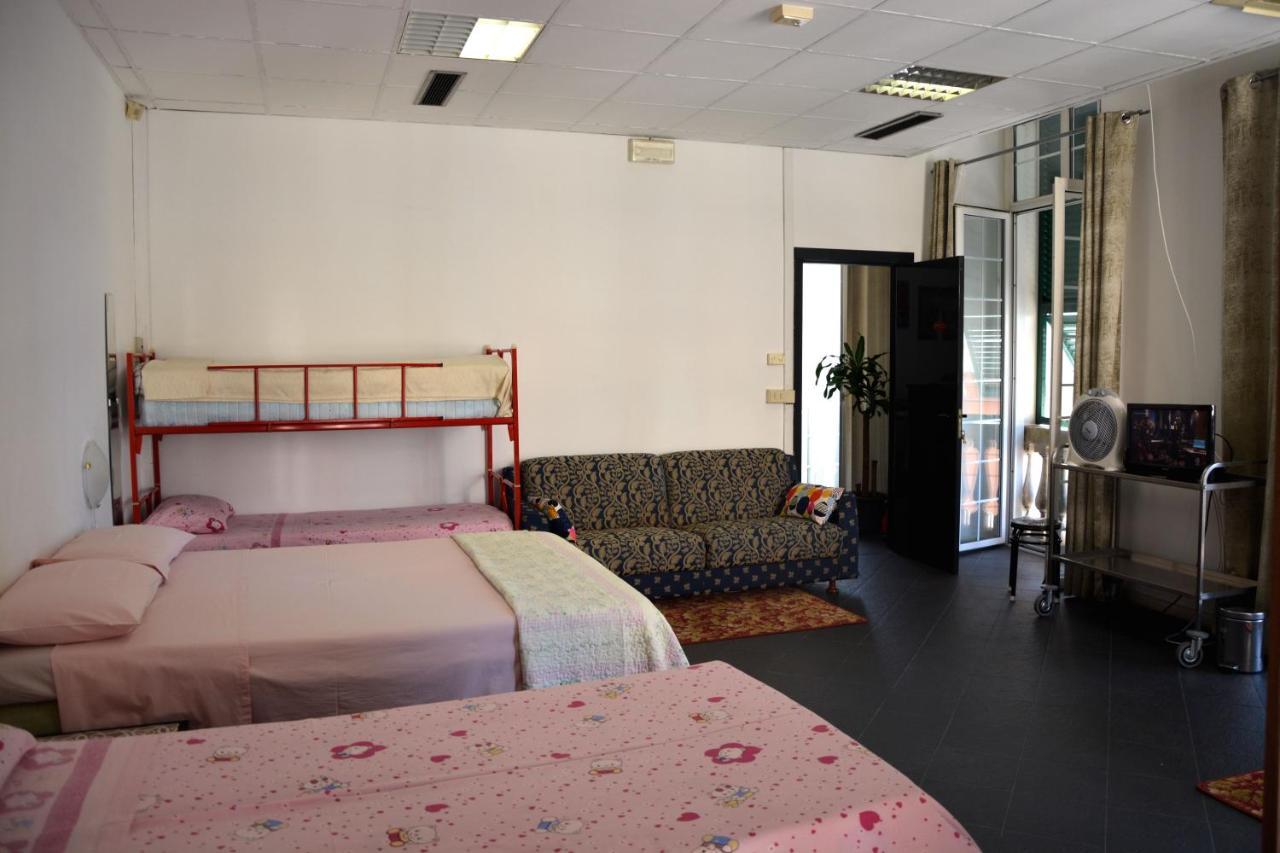 Green House Bed & Breakfast Genoa Bagian luar foto